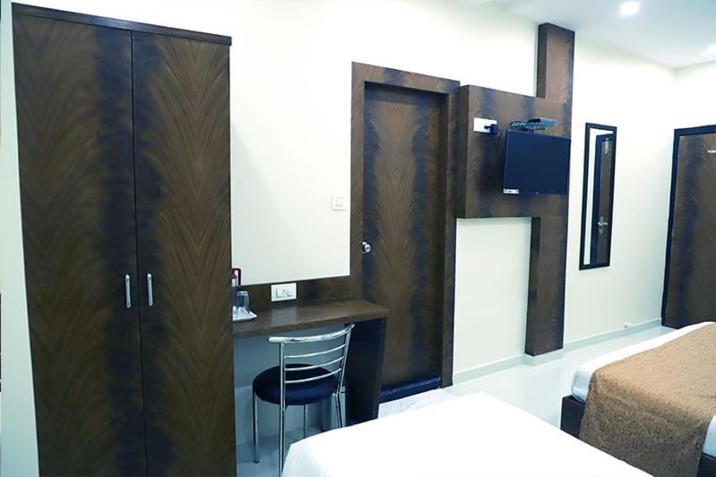 Hotel Golden Hayyath Inn Mumbai Kültér fotó