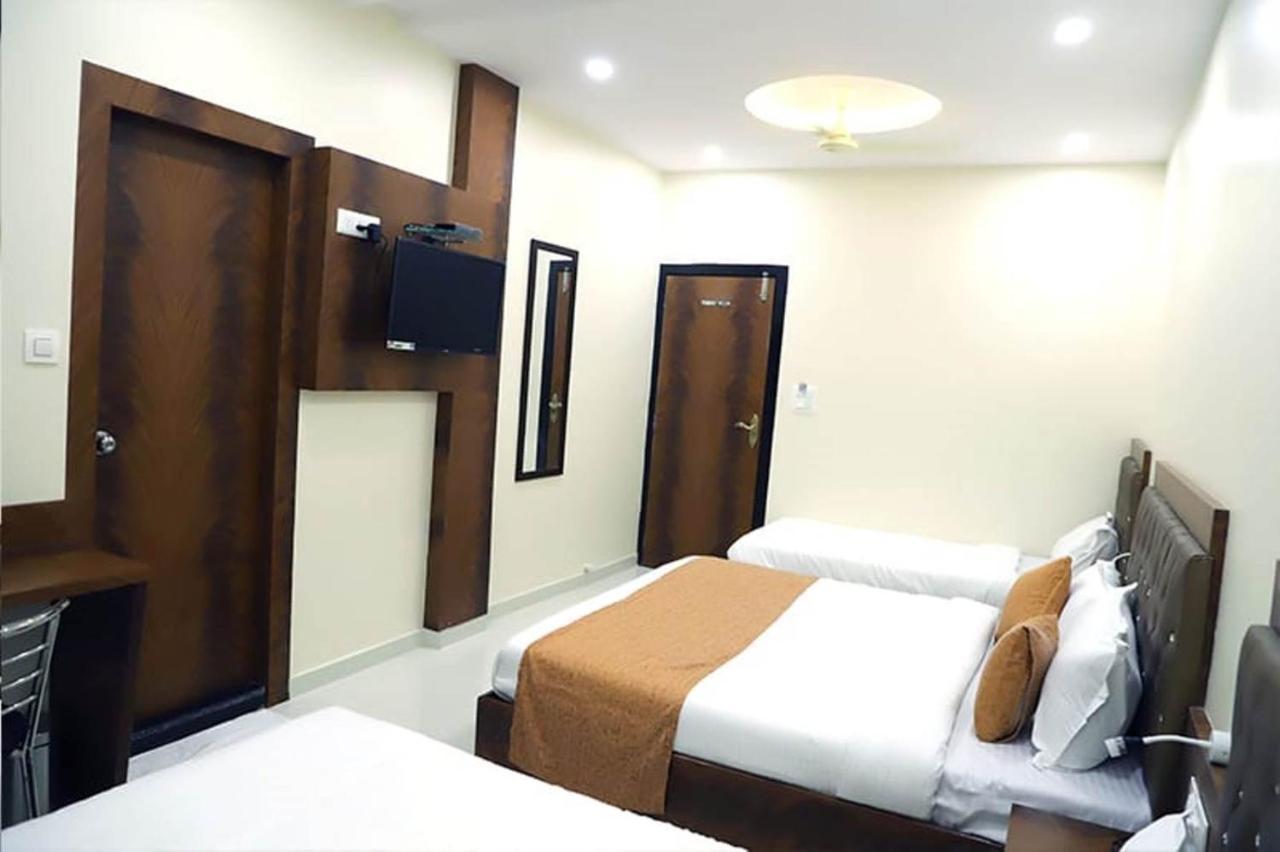Hotel Golden Hayyath Inn Mumbai Kültér fotó